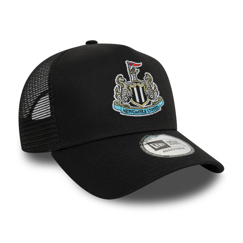 NEWCASTLE UNITED - NEW ERA BLACK E-FRAME TRUCKER HAT