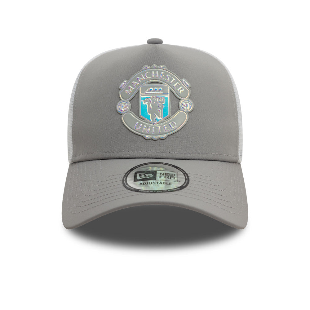 MANCHESTER UNITED - NEW ERA IRIDESCENT E-FRAME TRUCKER HAT