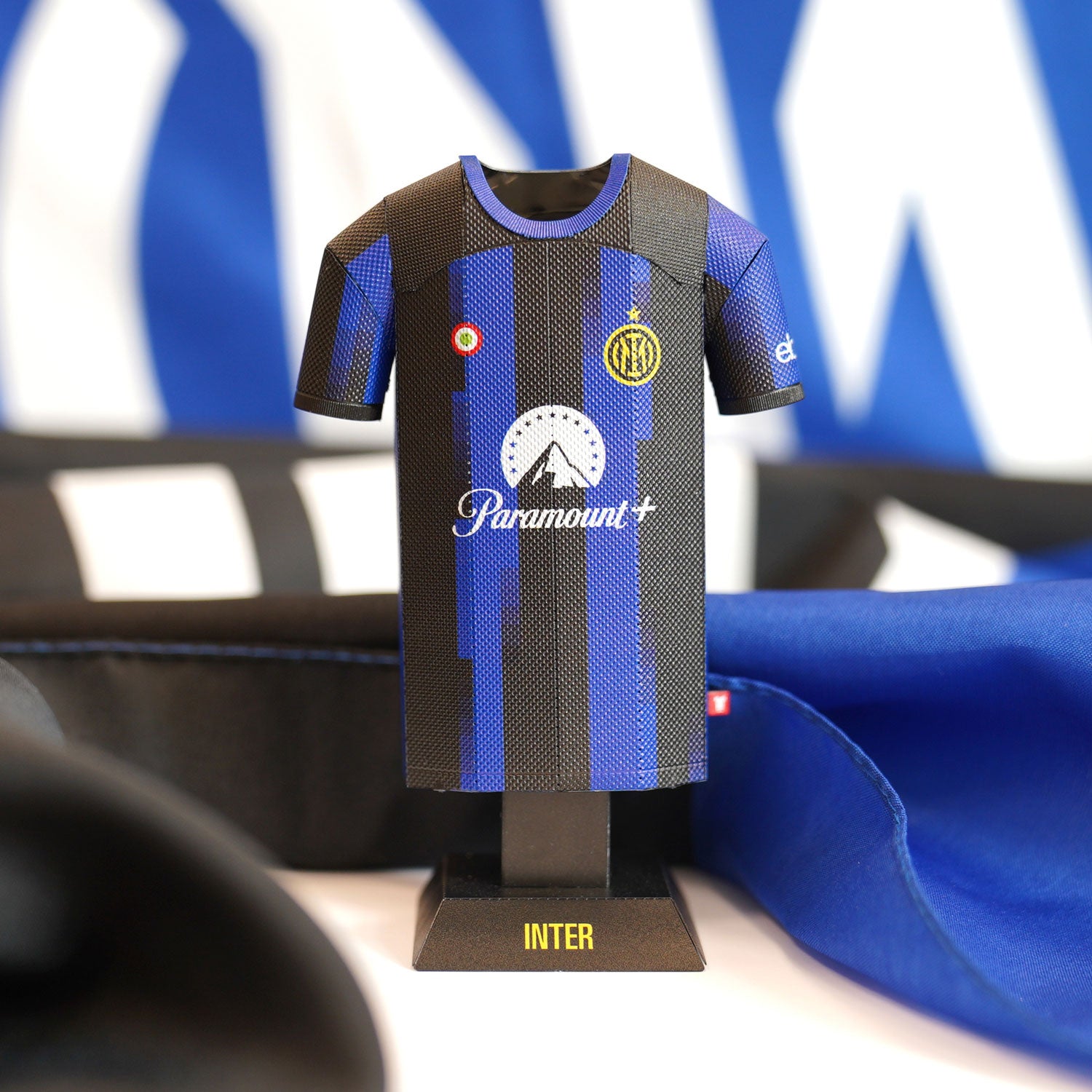 INTER MILAN - ALLOY COLLECTORS MINI METAL HOME JERSEY LOCKER PACK