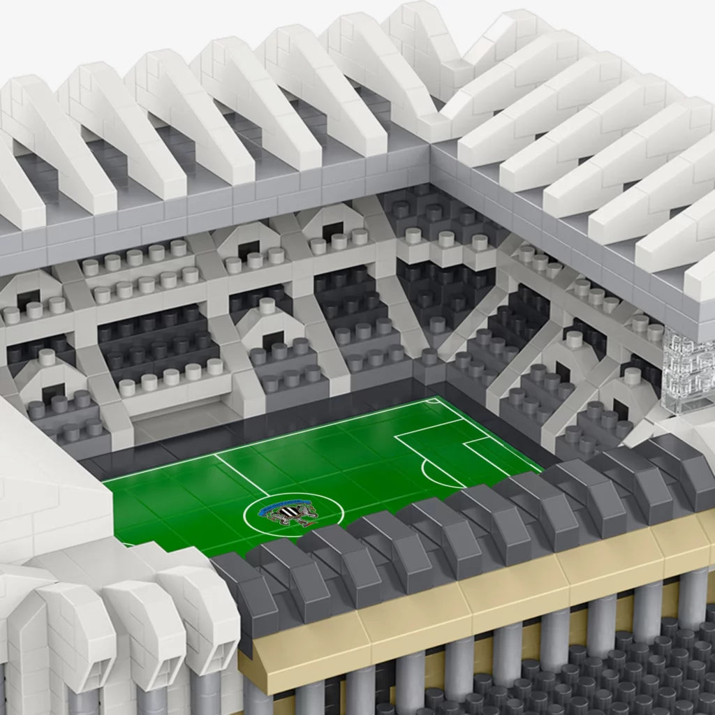 NEWCASTLE UNITED - BRXLZ 3D STADIUM CONSTRUCTION KIT (1394 PIECES)